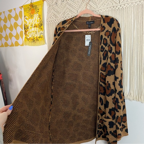 Alison Andrews NWT Animal Print Sweater Cardigan Size Large - Picture 9 of 10